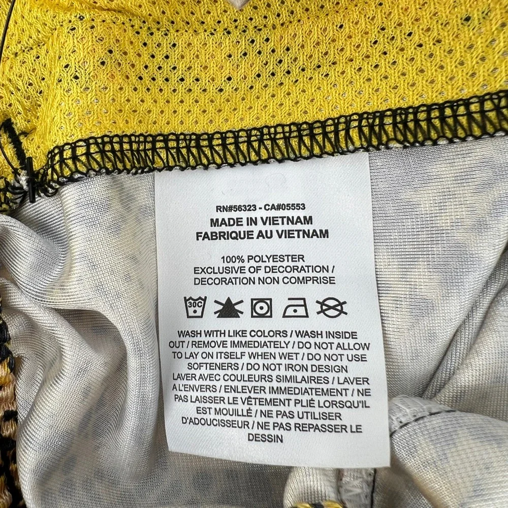 Nike Womens Dri-FIT Snakeskin‎ Basketball Shorts Yellow Black DH7348-709 XS
